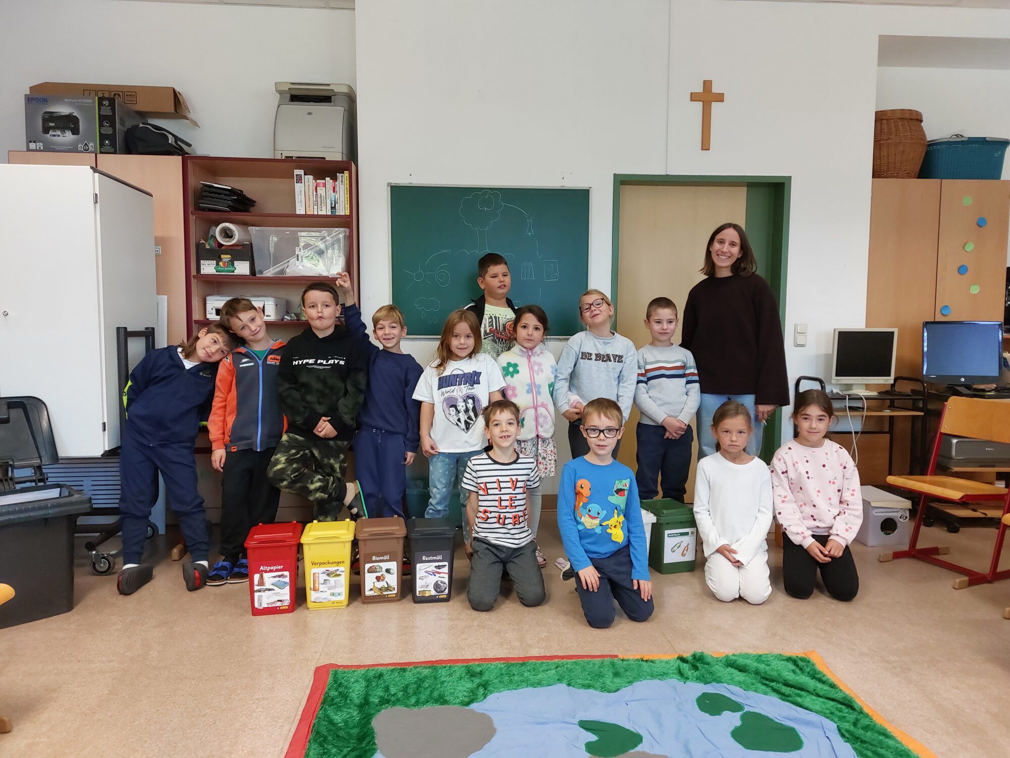Kinder der Volksschule Leobersdorf 2A
